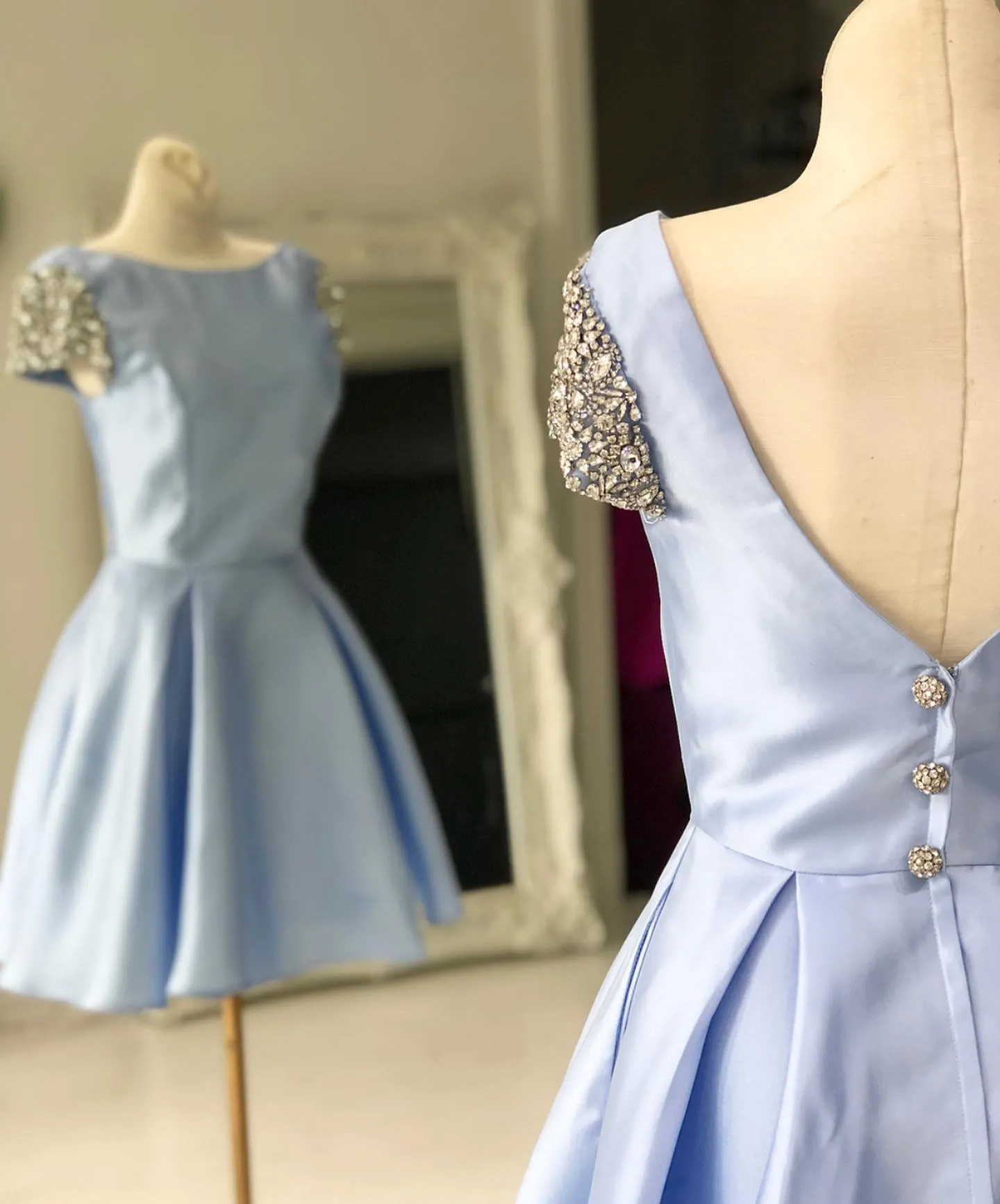A-line Bateau Homecoming Dresses Beaded Cocktail Dress Short Sleeve Pageant Dresses #TKL003