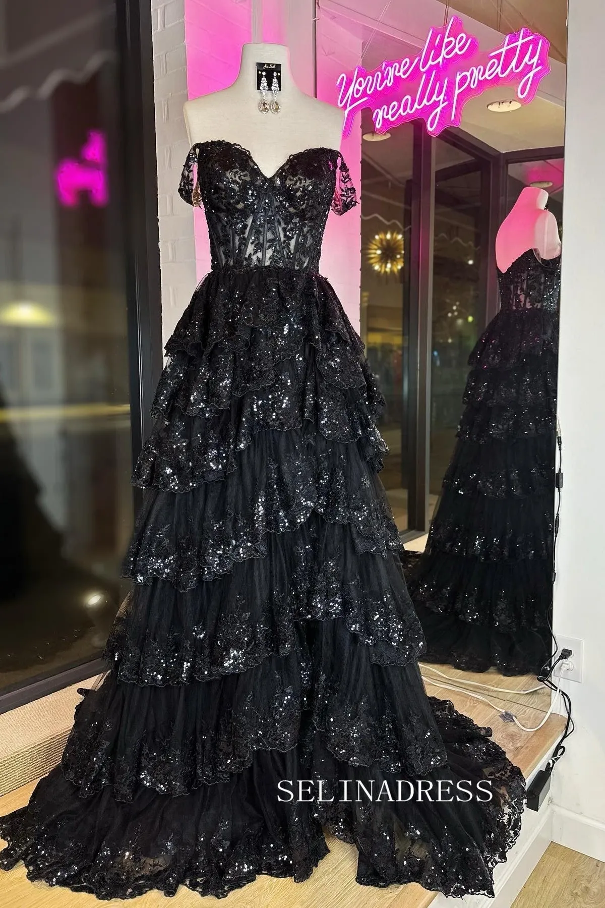 A-line Off the Sholder Glitter Tulle Ball Gowns Lace Long Prom Dresses Cheap Evening Dress JKSS01