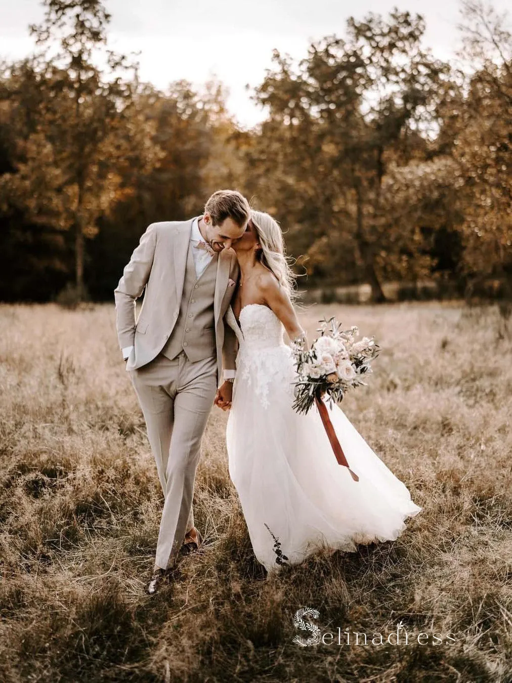 A-line Sweetheart Lace Rustic Wedding Dresses Cheap Bridal Gowns MHL2829