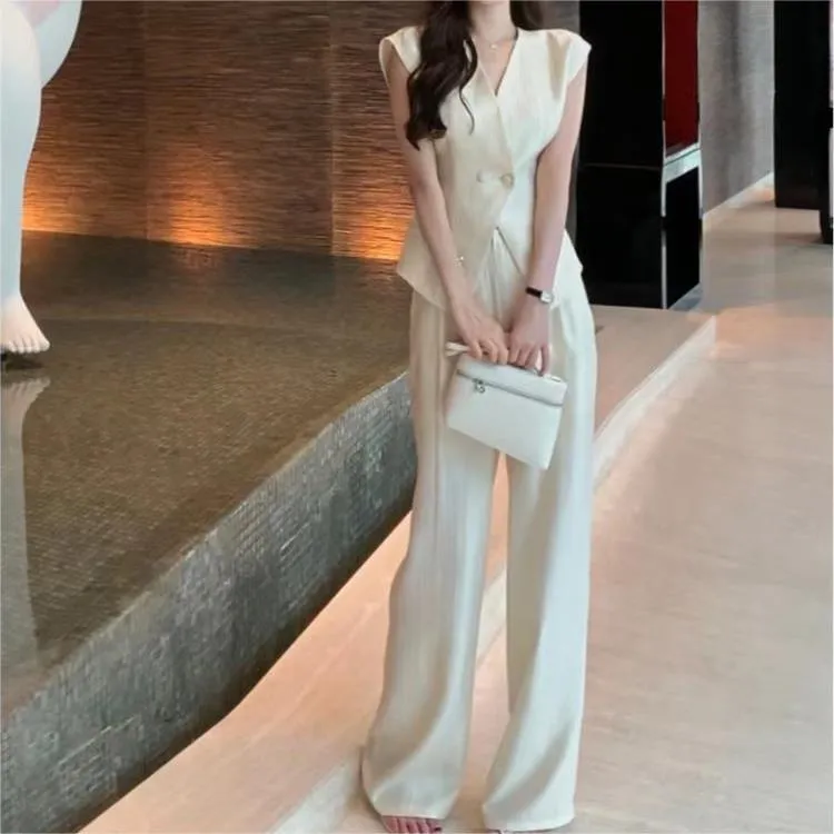 Design Sense Fashion Suit Women's Summer Wear Graceful and Fashionable Western Style V-neck Vest High Waist Skirt Two-Piece Suit Fashion